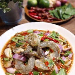 ยำกุ้งสด