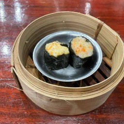 ขนมจีบกุ้งพันสาหร่าย