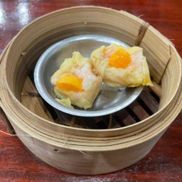 ขนมจีบกุ้งไข่เค็ม