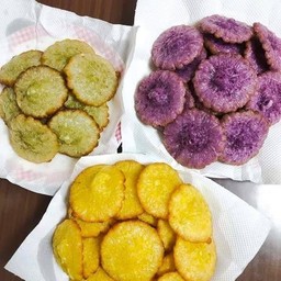 ขนมดอกบัวครูหมู