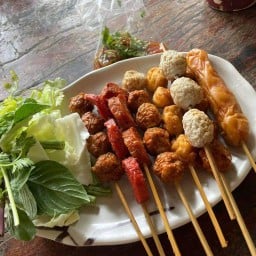 ขุนพล ลูกชิ้นทอด