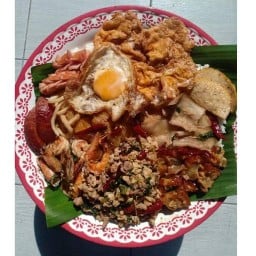 กะเพราพุงแตก