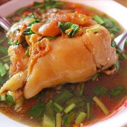 ซุปตีนวัว(กีบวัว)