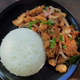 ข้าวยำไก่แซ่บ