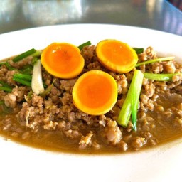 ไก่ผัดต้นหอม