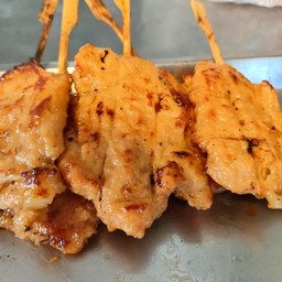 หมูปิ้งนมสด