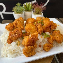 ข้าวยำแซ่ปไก่กรอบ