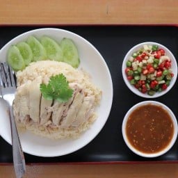 ข้าวมันไก่ศิริชัย เพชรเกษม4