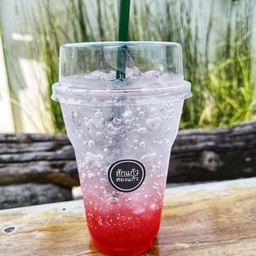 สตรอเบอร์รี่โซดา