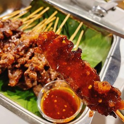 เนื้อย่างจิ้มแจ่ว