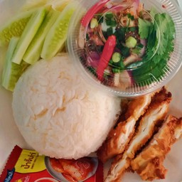 ชุดข้าวลาบหมู+ไก่ทอด