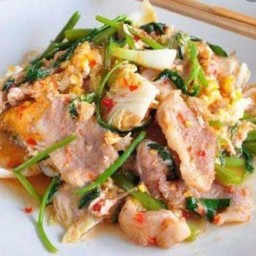 สุกี้แห้งหมู