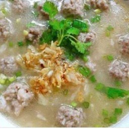 ข้าวต้มหมูสับ