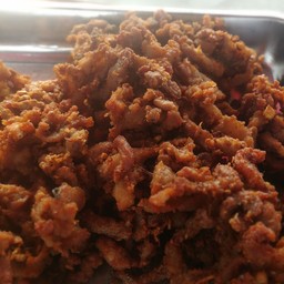 ข้าวเหนียวคอหมูทอด