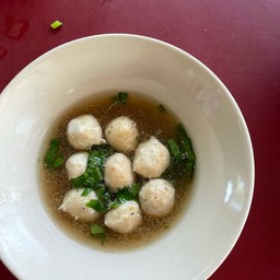 ลูกชิ้นลวก