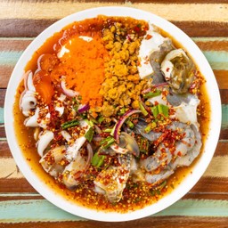 ยำยำคาเฟ่ Signature