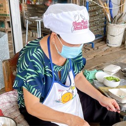 ปากหม้อหมึกแดง ปากซอยพนมวิลล่า