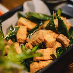 หมูสามชั้นทอดน้ำปลา