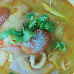 ก๋วยเตี๋ยวต้มยำรวมมิตร