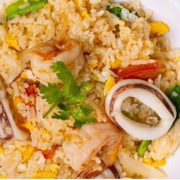ข้าวผัดทะเล