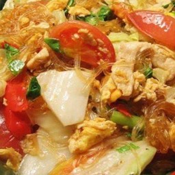 ผัดวุ้นเส้น หมู