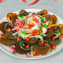 ยำไข่เยี่ยวม้า