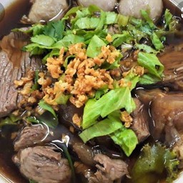 ก๋วยเตี๋ยวเนื้อน้ำใส (ไม่ใส่น้ำตก)