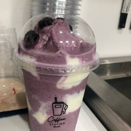 บลูเบอรี่สมูทตี้โยเกิร์ต