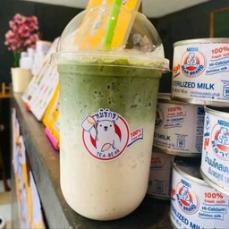 นมหมีชาเขียว