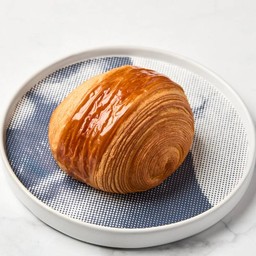 PAIN AU CHOCOLAT