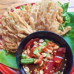 ส้มตำเห็ดเข็มทอง