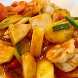 ผัดเปรี้ยวหวานกุ้ง