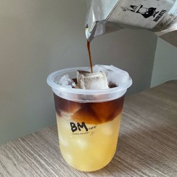 กาแฟสด อเมริกาโน่ น้ำผึ้งมะนาว maka pot