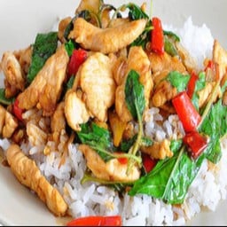 กระเพราไก่