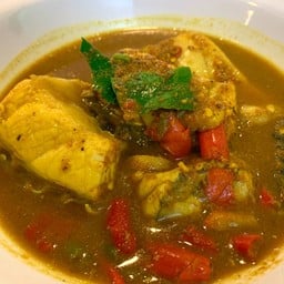 แกงคั่วพริกปลากระพง