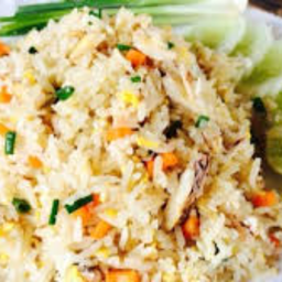 ข้าวผัดปูใหญ่