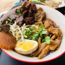 ก๋วยจั๊บดีเจ