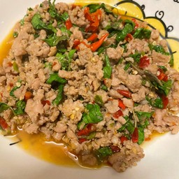 ข้าวแกงเจ๊แหม่ม