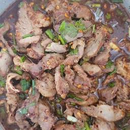 น้ำตกหมู