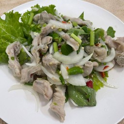 ยำไส้ตัน