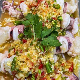 หมึกไข่นึ่งมะนาว