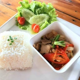 ข้าวราดผัดฉ่าหมู