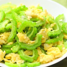 มะระขมผัดไข่苦瓜炒蛋