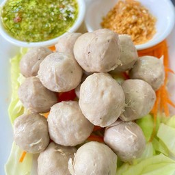 ลวกจิ้มลูกชิ้นหมู+ซีฟู้ด