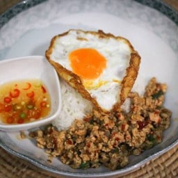 คอกะเพรา กะเพราข้าวผัดปูสูตรโบราณ(ไม่มีสาขา)