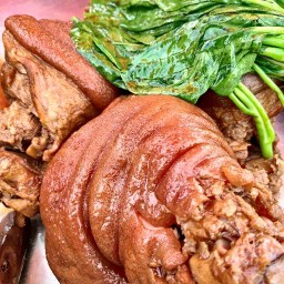 ขาหมู เป็ดพะโล้ เจ้าเก่า วัด3 วัดลาดกระบังที่ 3