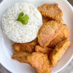 ข้าวน่าหมูยอทอด