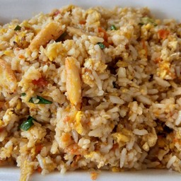 ข้าวผัด (จานใหญ่)
