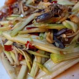 ตำมะม่วงปูเปรี้ยว