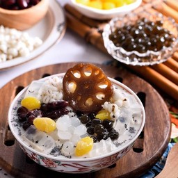 น้ำเต้าหู้งาดำ ทรงเครื่อง